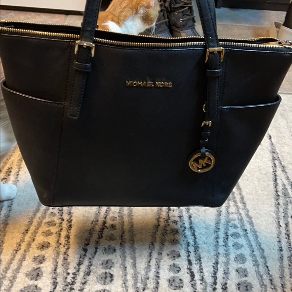 Black Michael kors tote